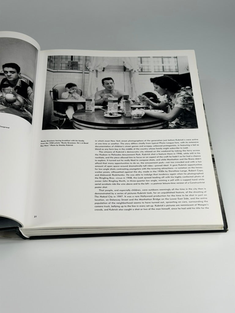 Through a Different Lens: Stanley Kubrick Photographs (2018)